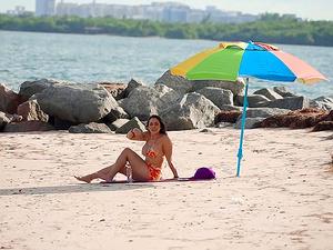 beach hardcore sex and facial