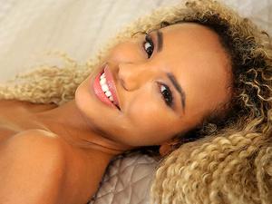 sandra romain vs lex steele