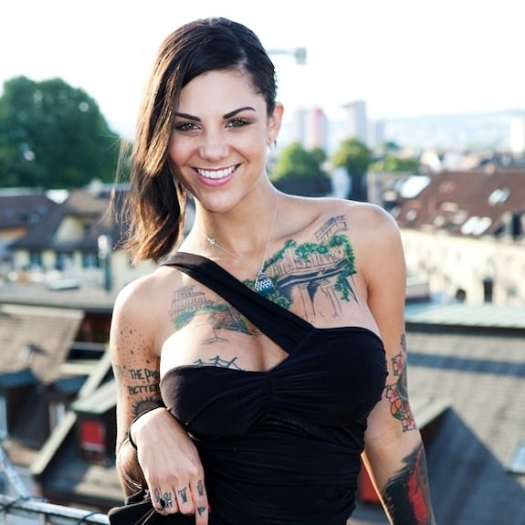 Bonnie Rotten11